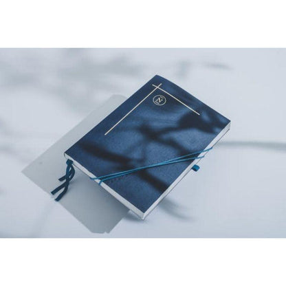 Nez Living Vegan Bio-Leather Notebook Lilly | Medium | Tanzanite