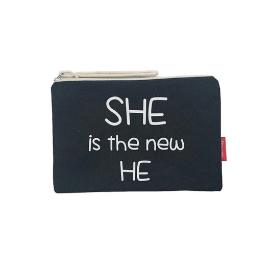 Toilettasje She Is The New He | Zwart